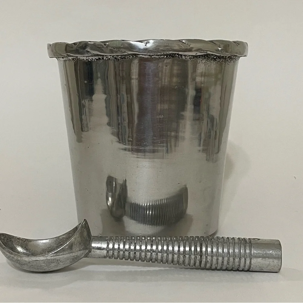 Vintage 80s Mexican Handcrafted Metal Alloy Silver-tone Ice Cream Bucket & Scoop